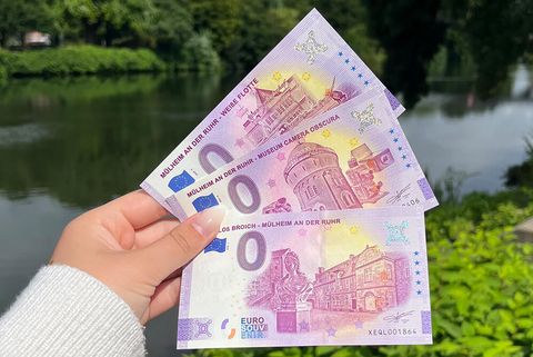 Mülheim-Souvenir: 0-Euro-Scheine mit Motiven aus Mülheim an der Ruhr, erhältlich in der Touristinfo